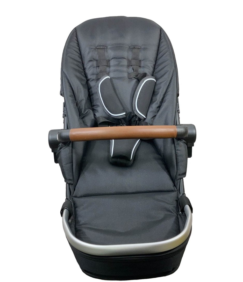 Silver cross top pursuit footmuff