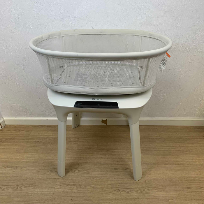 secondhand 4moms MamaRoo Sleep Bassinet