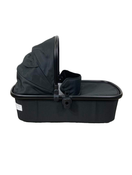 secondhand Mompush Ultimate 2 Bassinet, Black