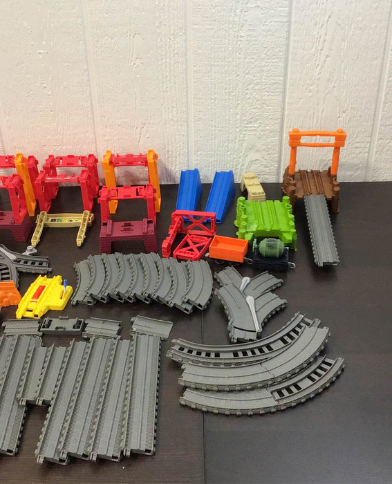 Shop BUNDLE Thomas and Friends at GoodBuy Gear