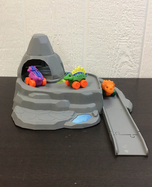 secondhand BUNDLE Dinosaurs, -Cars and Track