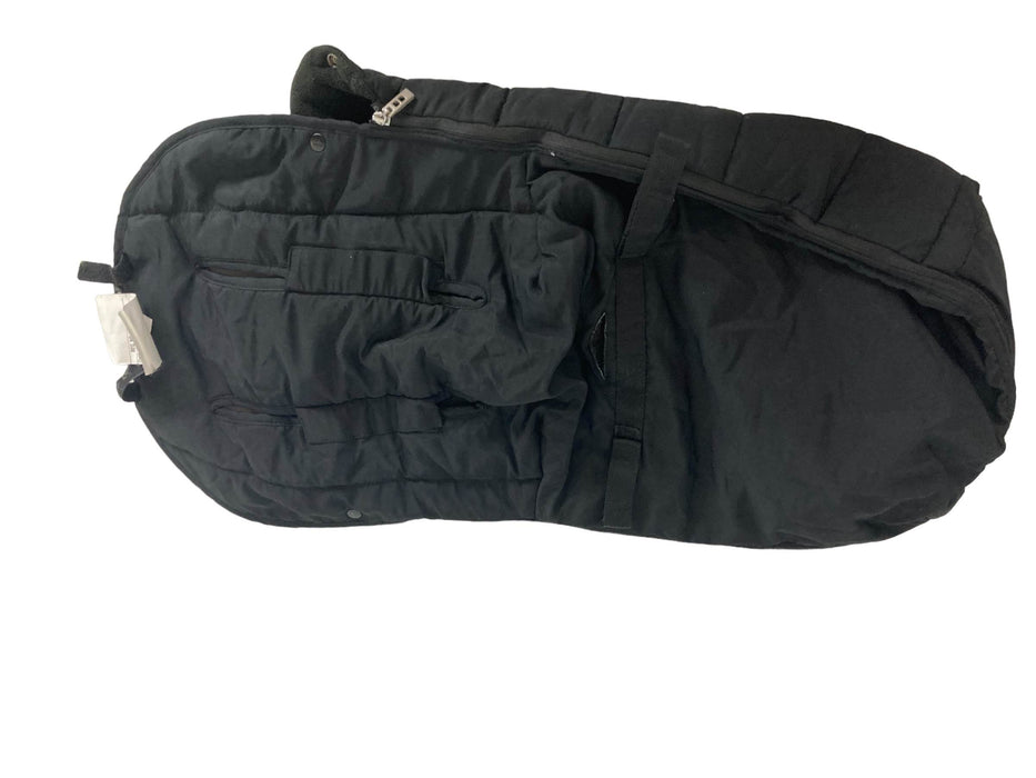 secondhand MacLaren Universal Footmuff