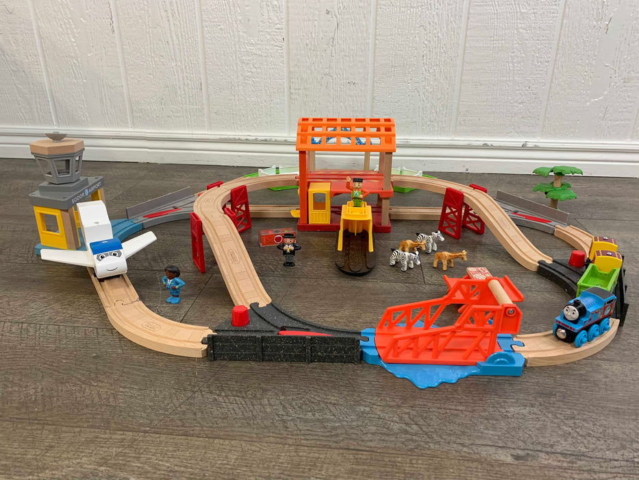 used Thomas & Friends Busy Island Playset with Accessories