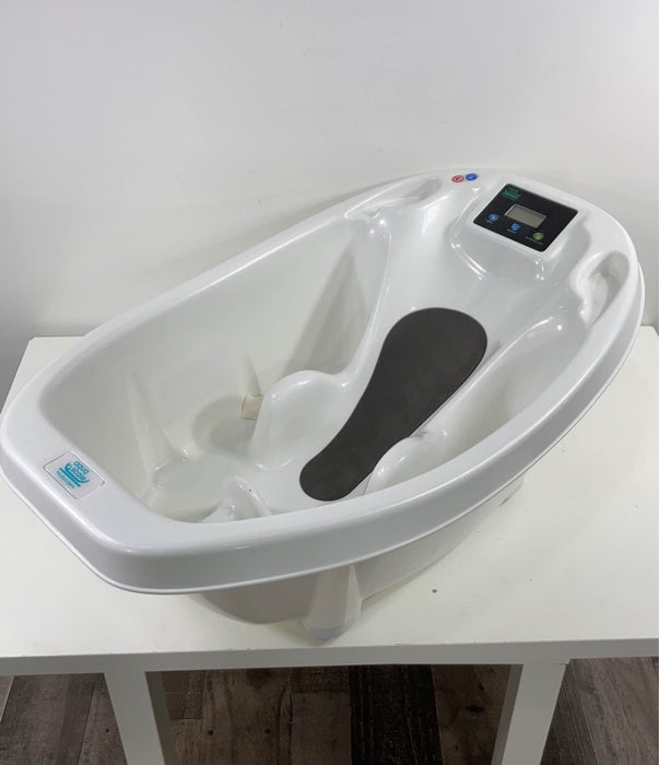 Shop Aquascale Digital Scale And Bath at GoodBuy Gear