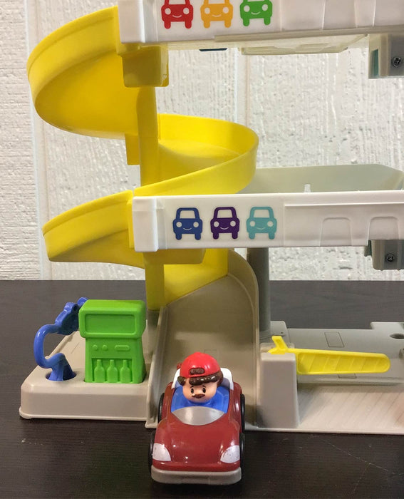 used Fisher Price Little People Helpful Neighbors Wheelie Garage