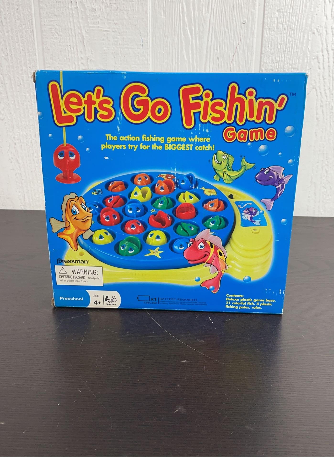 Pressman Let's Go Fishin' Deluxe Game FREE SHIPPING! No