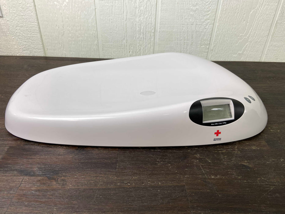 used American Red Cross Baby Scale