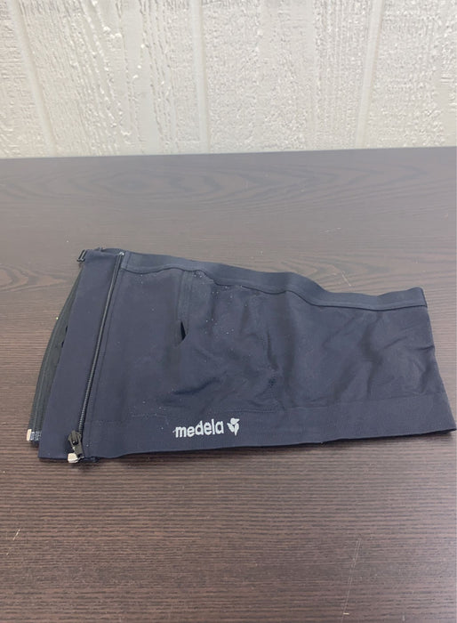 used Medela Hands Free Breastmilk Pumping Bra, Large