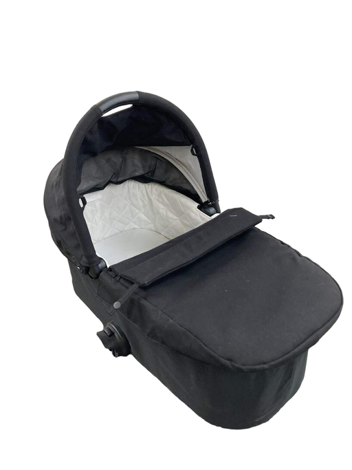 secondhand Baby Jogger Deluxe Pram