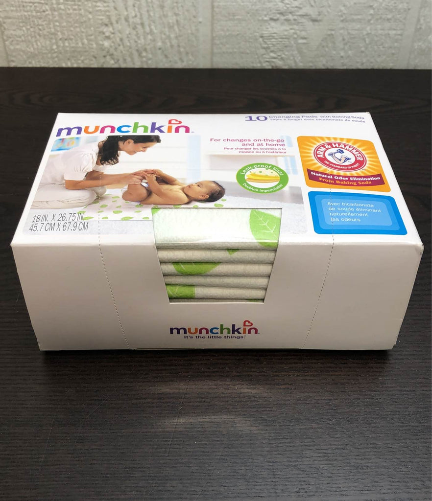 Munchkin Arm & Hammer Disposable Changing Pads