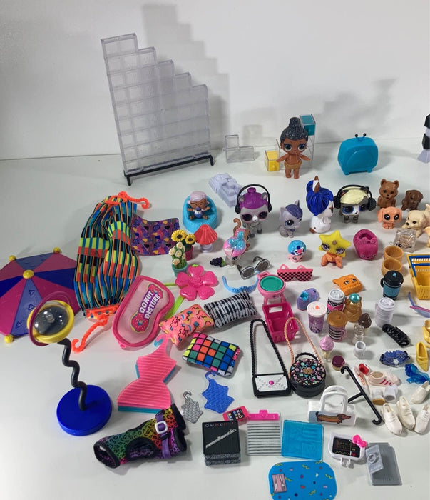 Shop BUNDLE LOL Surprise Dolls at GoodBuy Gear