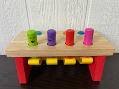 secondhand Melissa & Doug Deluxe Pounding Bench