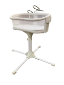 used Halo BassiNest Swivel Sleeper Essentia Series, Modern Lattice