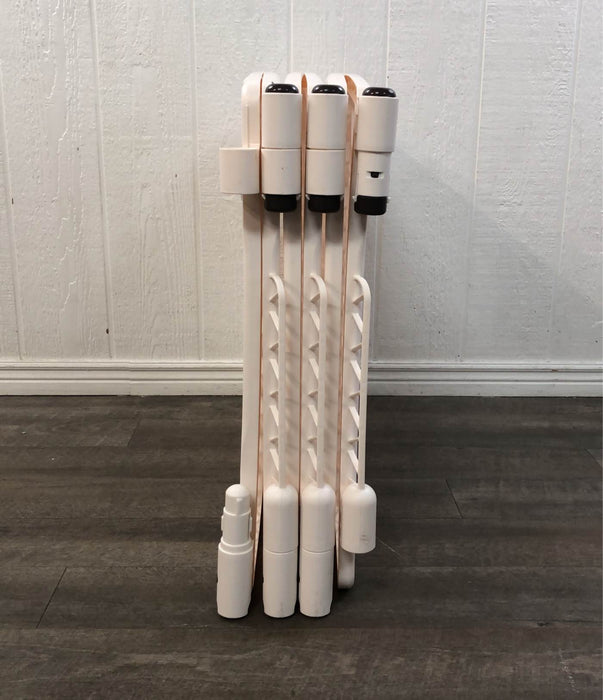 used Evenflo Indoor/Outdoor Play Space