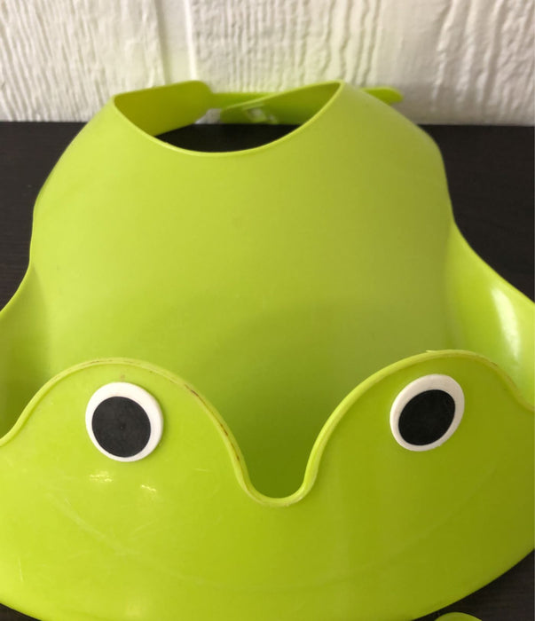 Shop BUNDLE Silicone Bibs at GoodBuy Gear