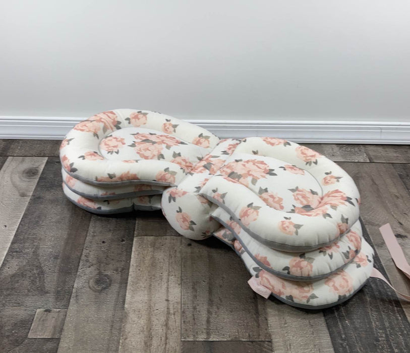 Shop Infantino Elevate Adjustable Nursing Pillow at GoodBuy Gear