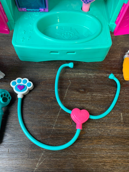 used Doc McStuffins All in One Nursery Pet Rescue Mobile