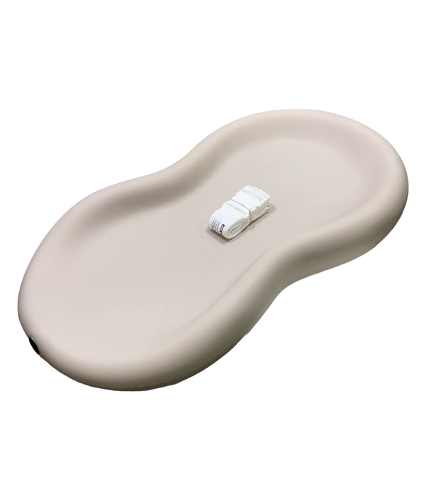Shop Keekaroo Peanut Changing Pad, Vanilla at GoodBuy Gear