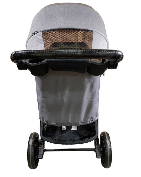 Chicco Bravo LE Travel System, 2022