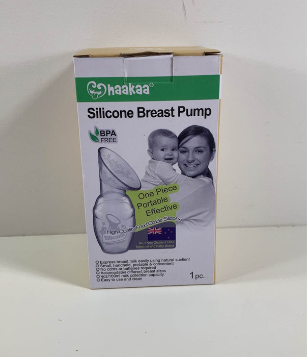 Shop Haakaa Silicone Breast Pump Cap at GoodBuy Gear