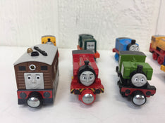 secondhand BUNDLE Thomas and Friends Trains, Take-n-Play