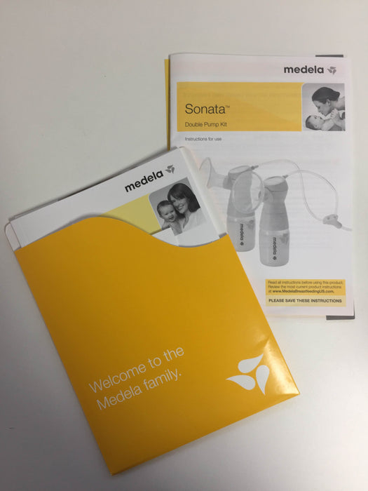 Medela Sonata Breast Pump With Bag and Accessories