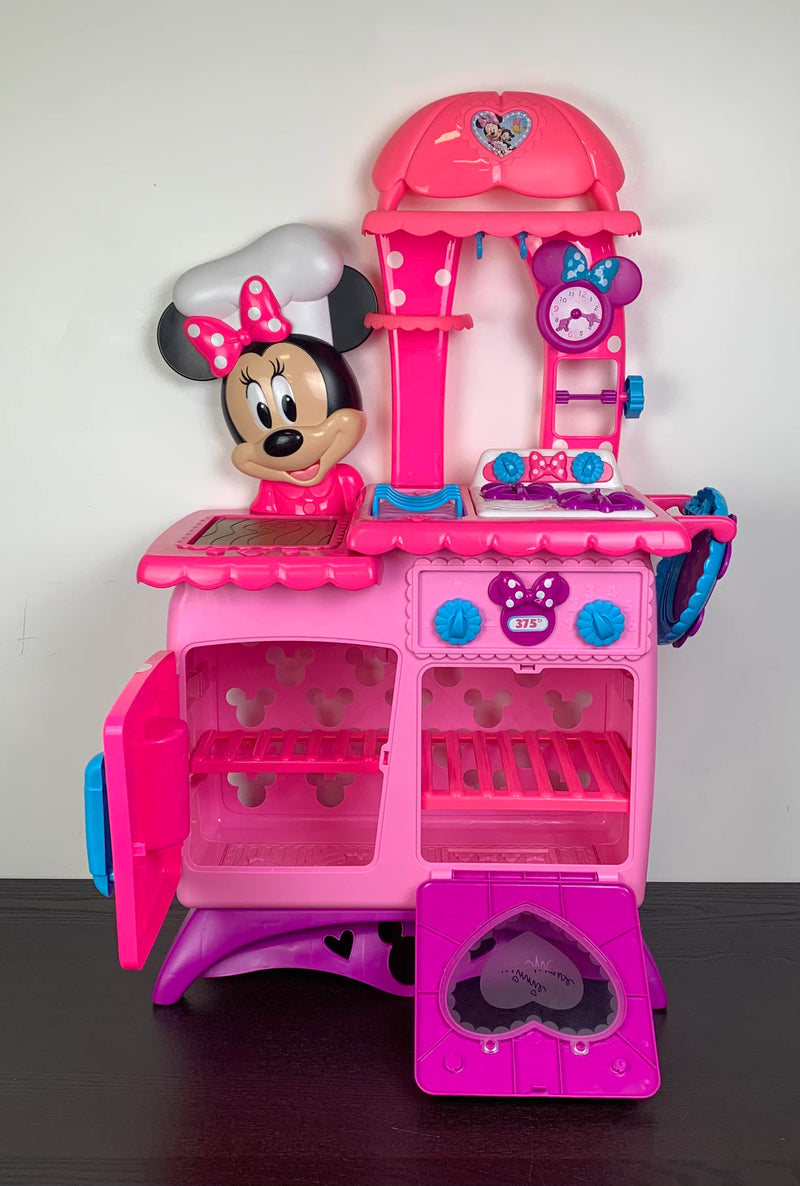 Disney Minnie Mouse Flipping Fun Kitchen   243ed3b5b49b16b934155e5eeb41e1e5 800x 