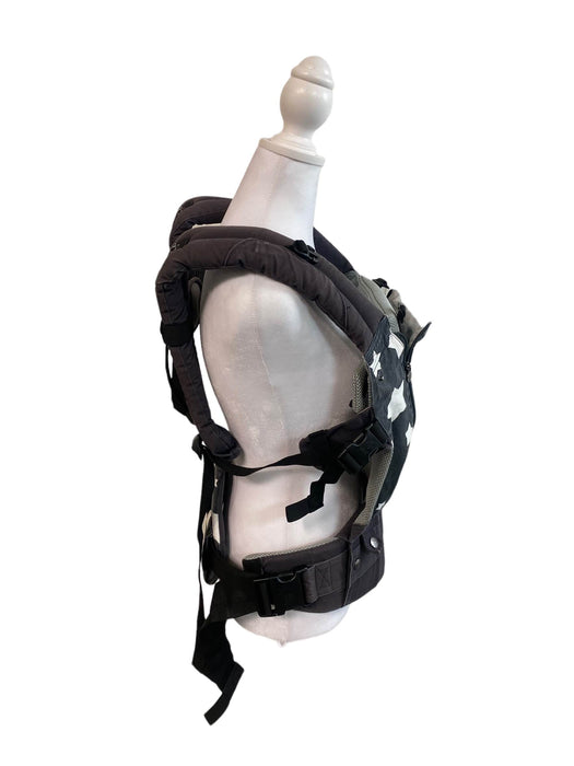 Shop Lillebaby Complete All Seasons Baby Carrier at GoodBuy Gear
