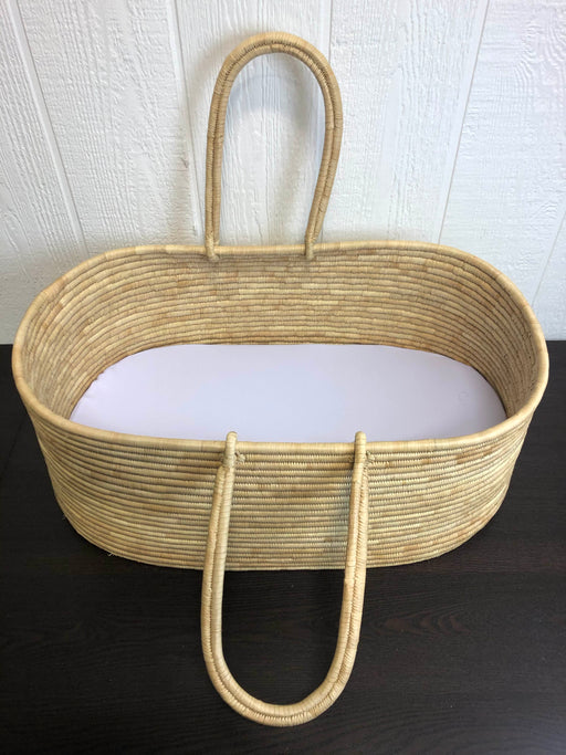 secondhand Design Dua Malaika Bassinet