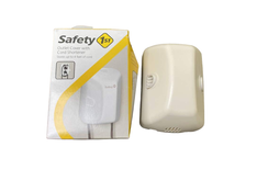 used Safety 1st Outlet Cover With Cord Shortener