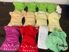 used BUNDLE FuzziBunz Diapers