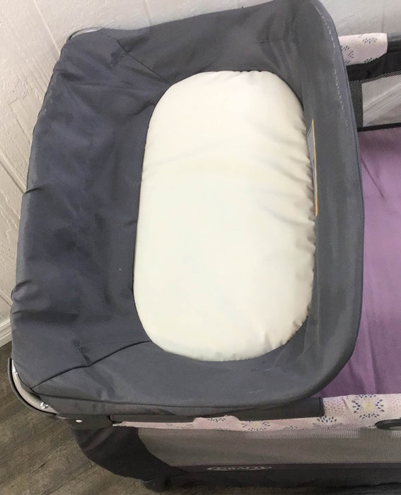 secondhand Graco Pack 'n Play Playard Cuddle Cove