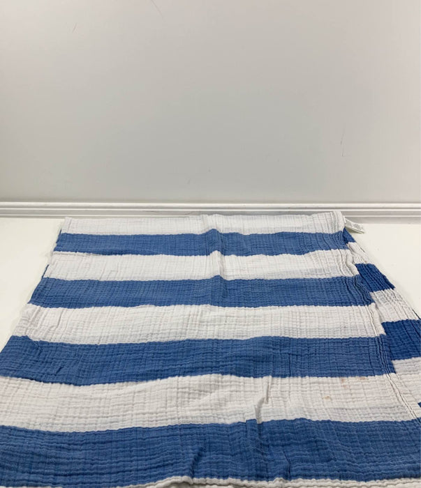 secondhand Cloud Island Swaddle Blankets