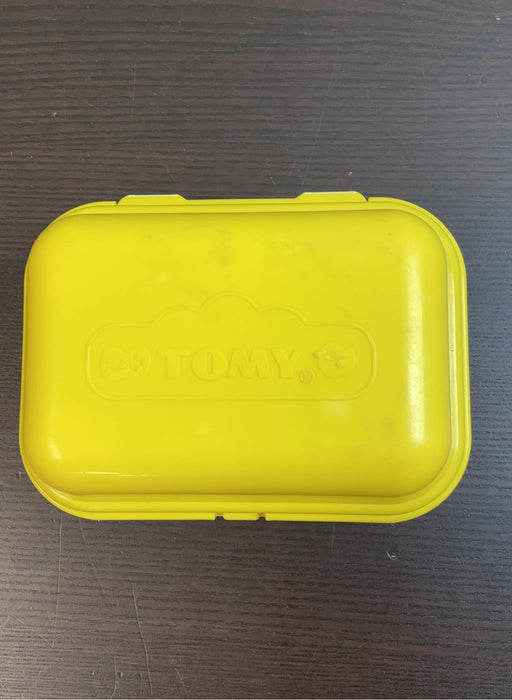 secondhand TOMY Hide And Squeak Eggs