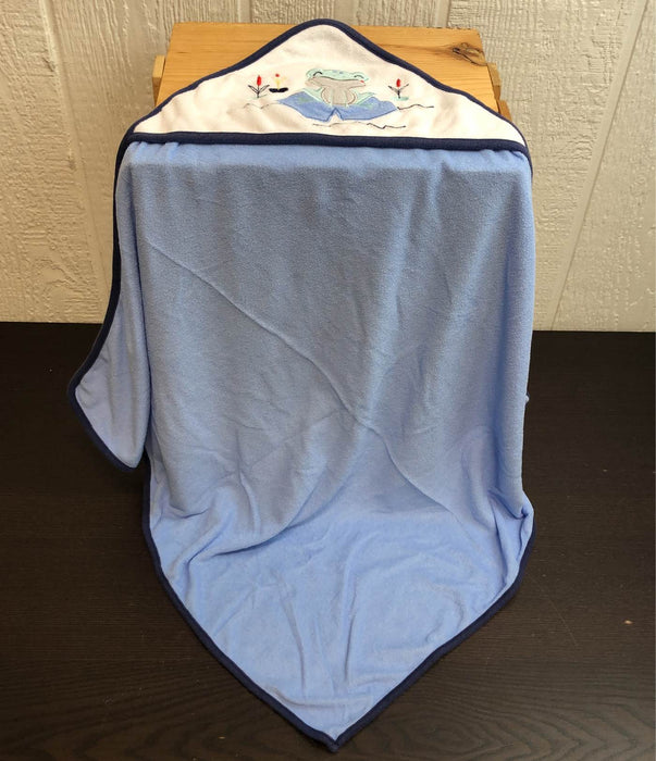 secondhand Just Born Hooded Towels