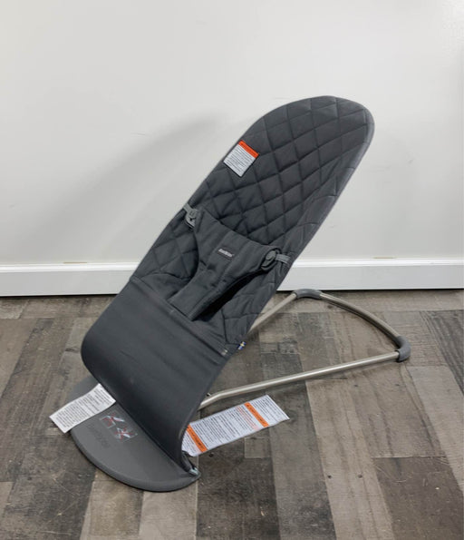 used BabyBjorn Bouncer Bliss, Dark Gray Frame, Anthracite Cotton Classic Quilt