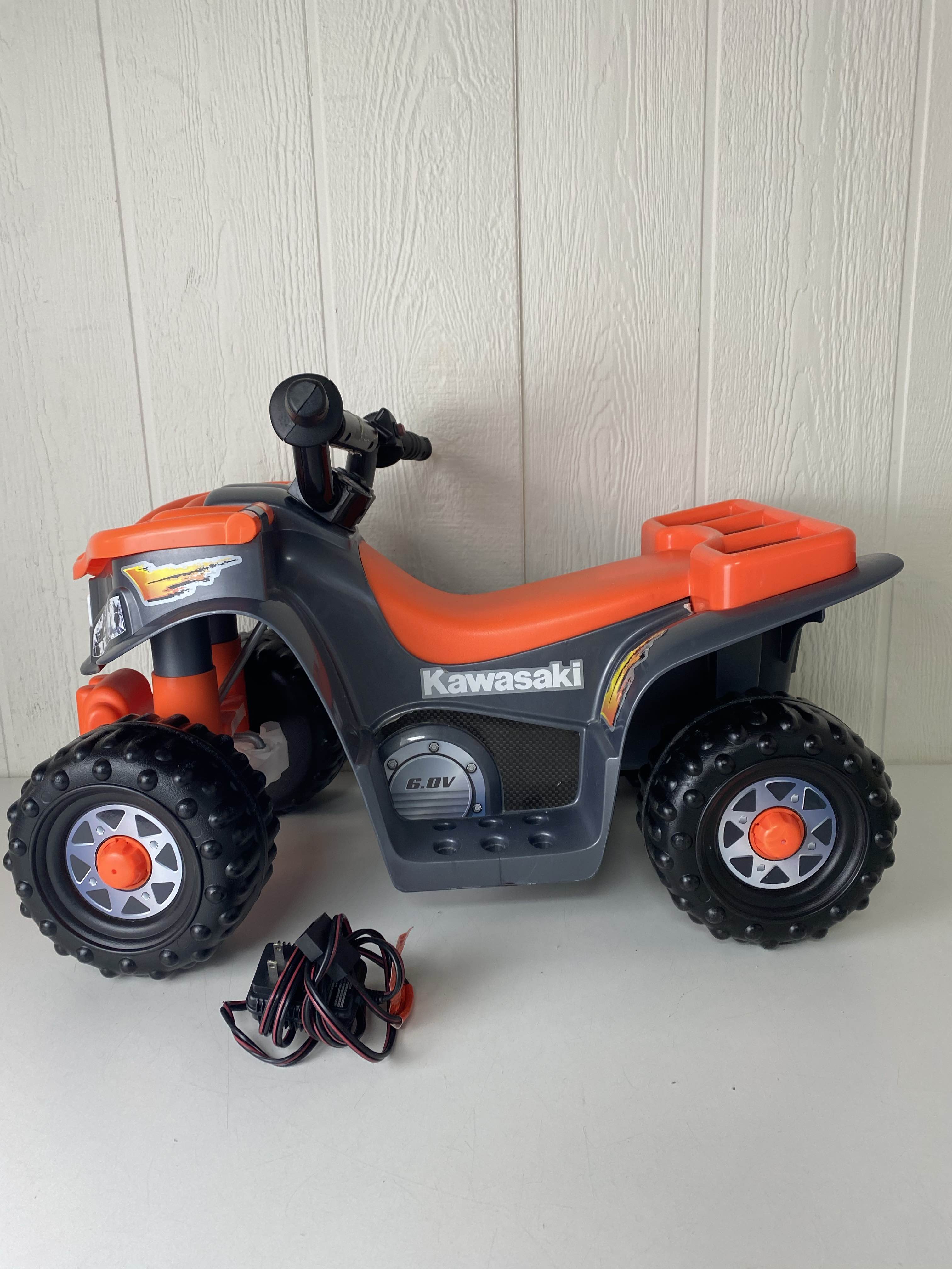 Power wheels sale lil quad kawasaki