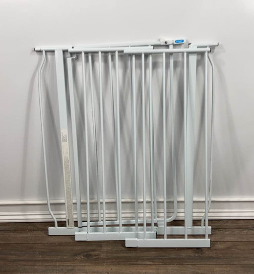 used Regalo Easy Open Extra Wide Walk-Through Baby Gate