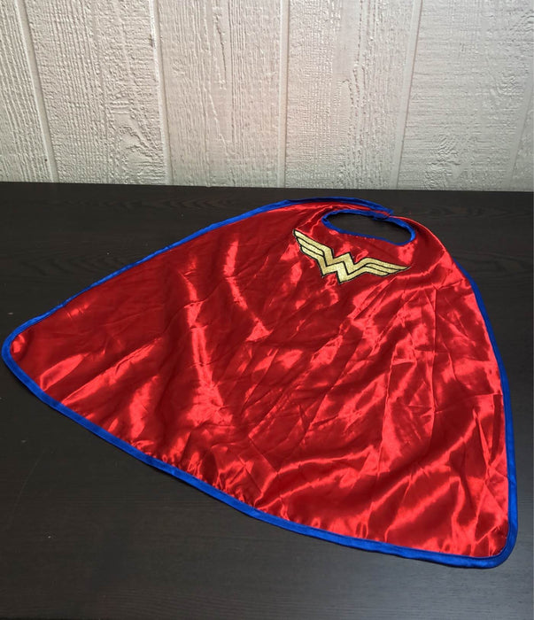 secondhand Cape, Wonder Woman