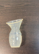 Shop Haakaa Manual Breast Pump at GoodBuy Gear
