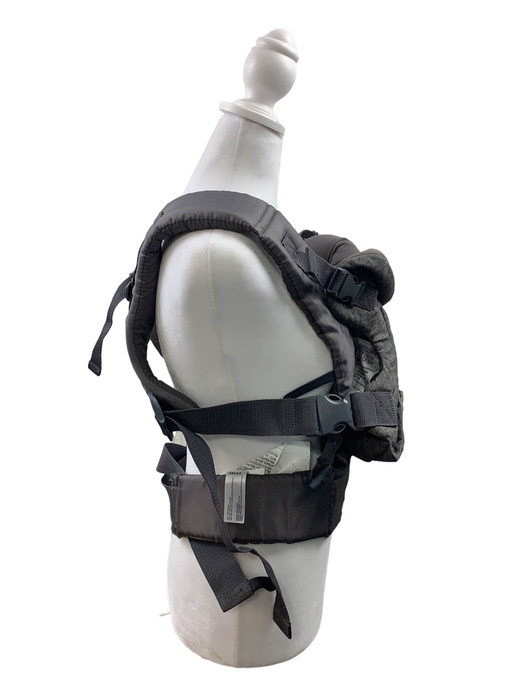 secondhand Infantino Flip 4-in-1 Convertible Carrier