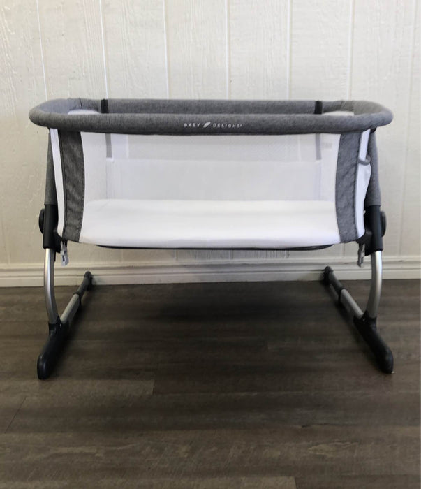 Shop Baby Delight Beside Me Dreamer Bassinet & Bedside Sleeper, Charcoal Tweed at GoodBuy Gear