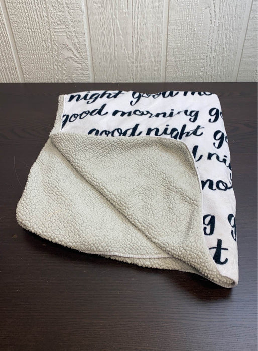 used Cloud Island Plush Blanket