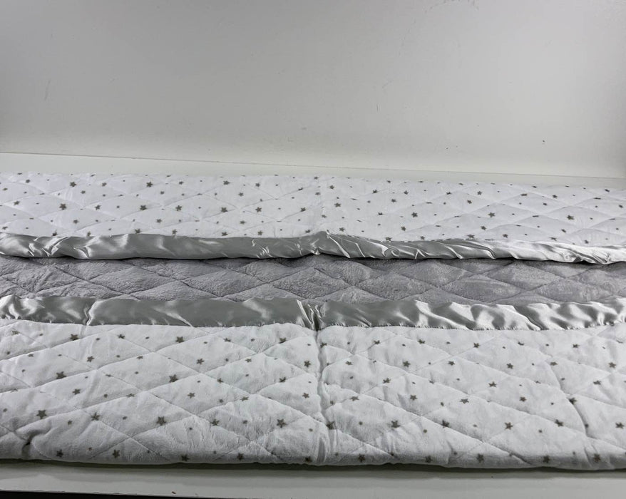 secondhand Dreamland Weighted Blanket