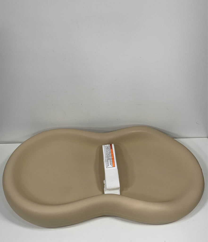 Keekaroo Peanut Changing Pad, Vanilla