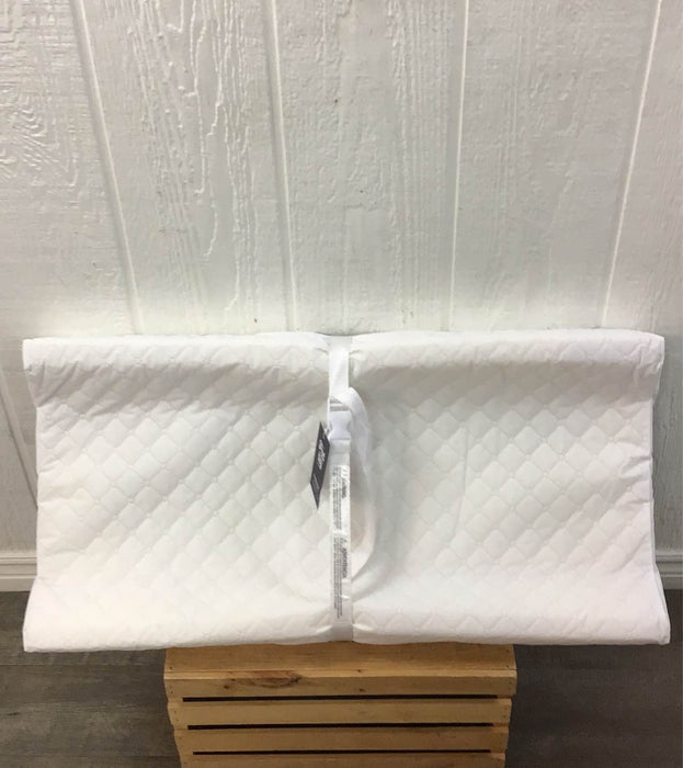 Shop Summer Infant Contoured Changing Pad at GoodBuy Gear