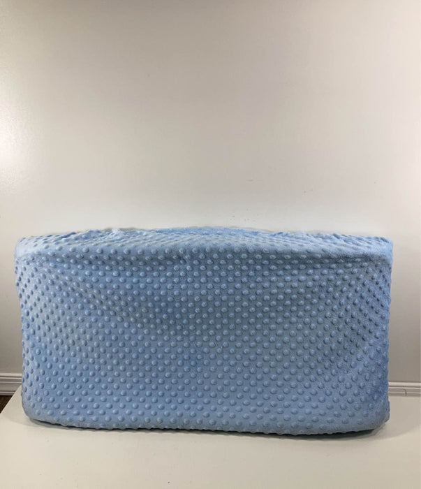 Shop BUNDLE Changing Pad With Covers, Blue at GoodBuy Gear