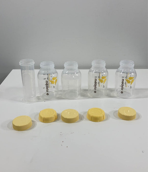 Shop Medela Breastmilk Bottle Set at GoodBuy Gear