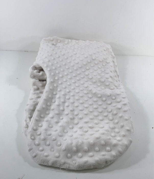 Shop Twin Z Nursing Pillow Cover at GoodBuy Gear