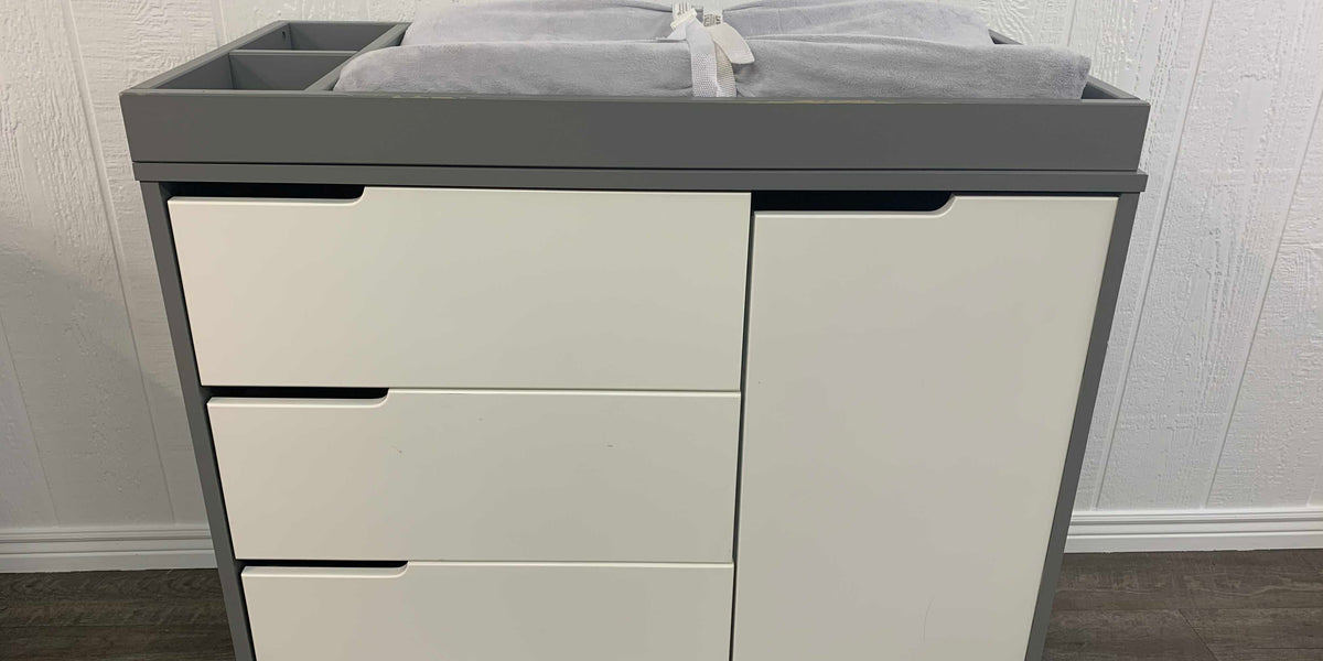Babyletto Hudson 3-Drawer Dresser with Removable Changing Tray, Gray-W Babyletto Hudson 3-Drawer Dresser with Removable Changing Tray, Gray-W